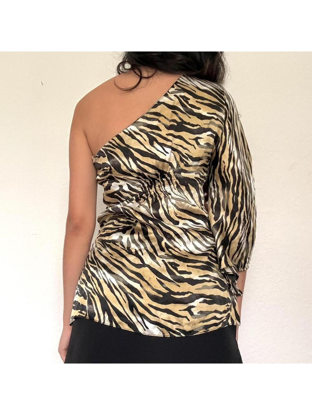 Cache Animal Print Floral Silk One Shoulder Top - Picture 4 of 8